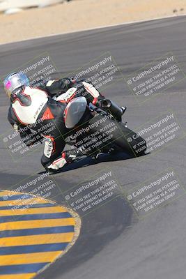 media/Nov-06-2022-SoCal Trackdays (Sun) [[208d2ccc26]]/Turn 10 Backside (1030am)/